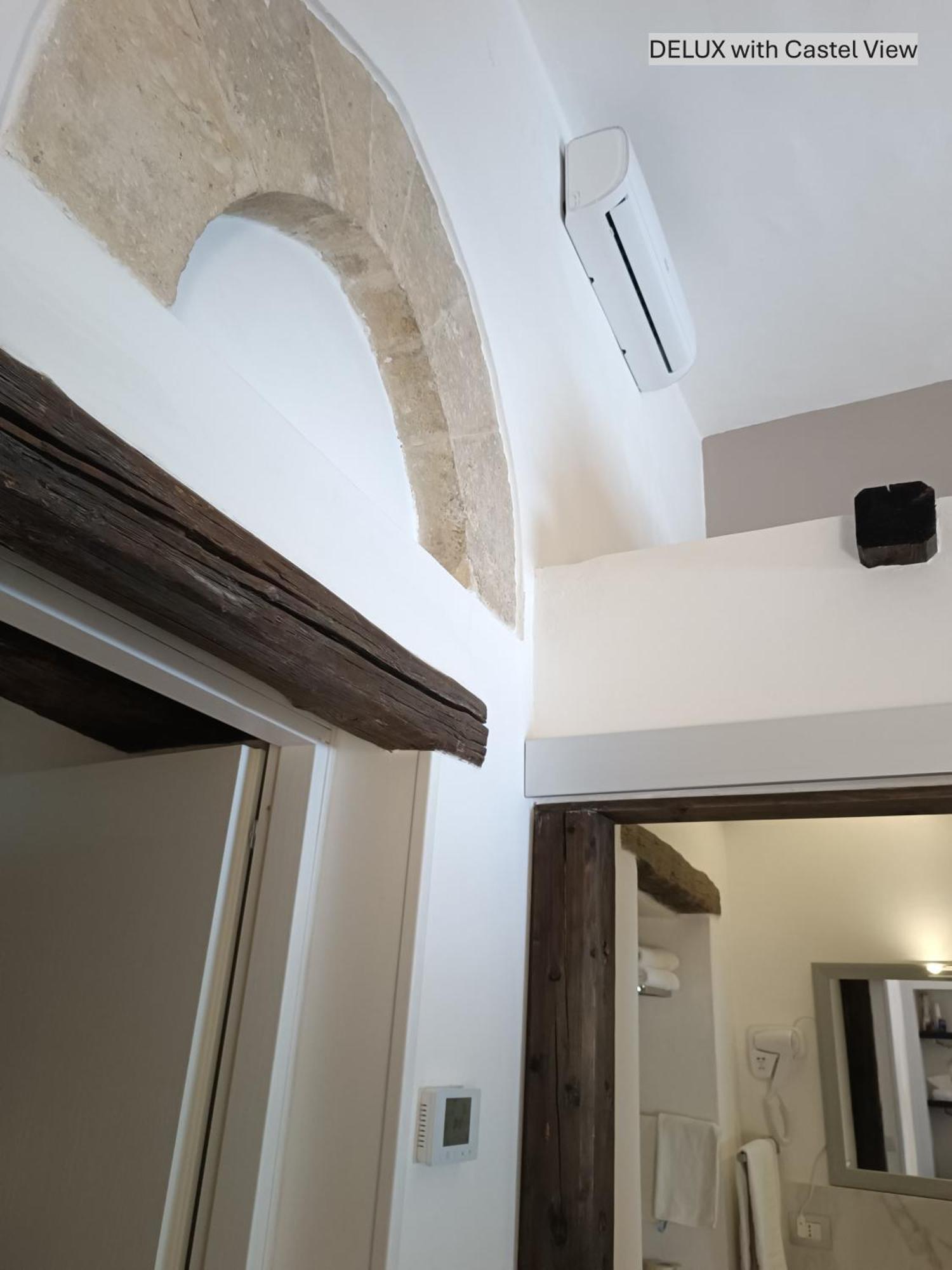 Dimora Arco Basso - Old Town Bari Exterior photo